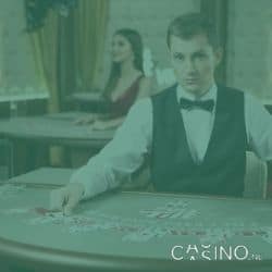 Wat is het verschil tussen een croupier en dealer?